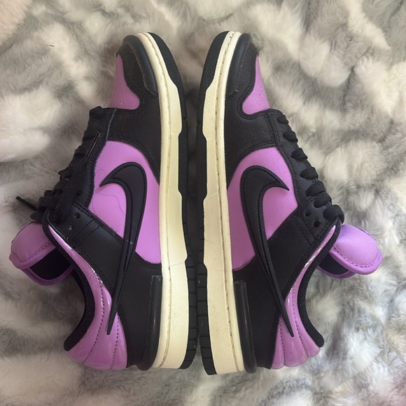 Newest Nike dunks - Picture 5 of 11